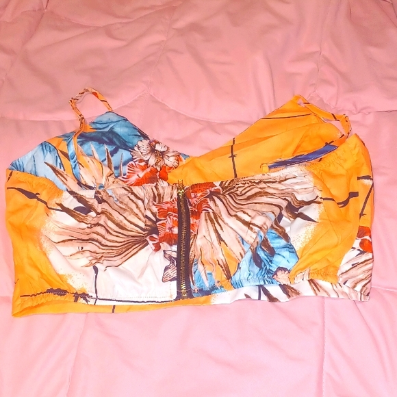 Xl (12) - 2 piece, short set - Picture 5 of 6